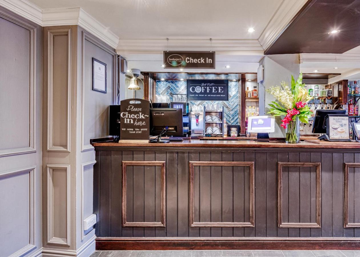 The Wheatsheaf By Innkeeper'S Collection Woking Exterior photo